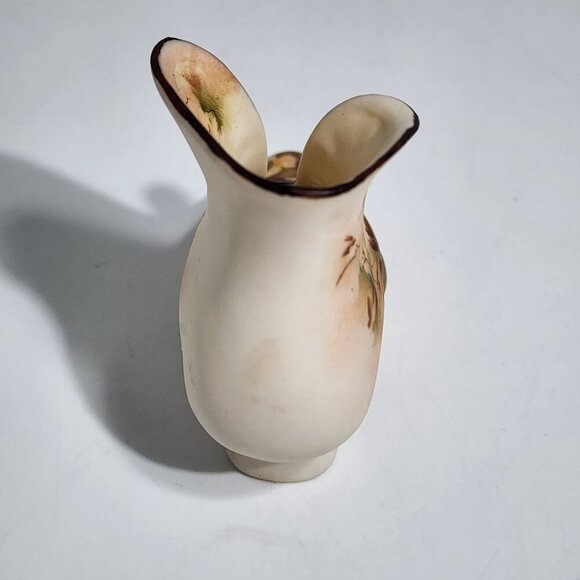 Vintage Ceramic Boot Vase With Hand Painted Floral Design Matt Finish - Picture 2 of 11